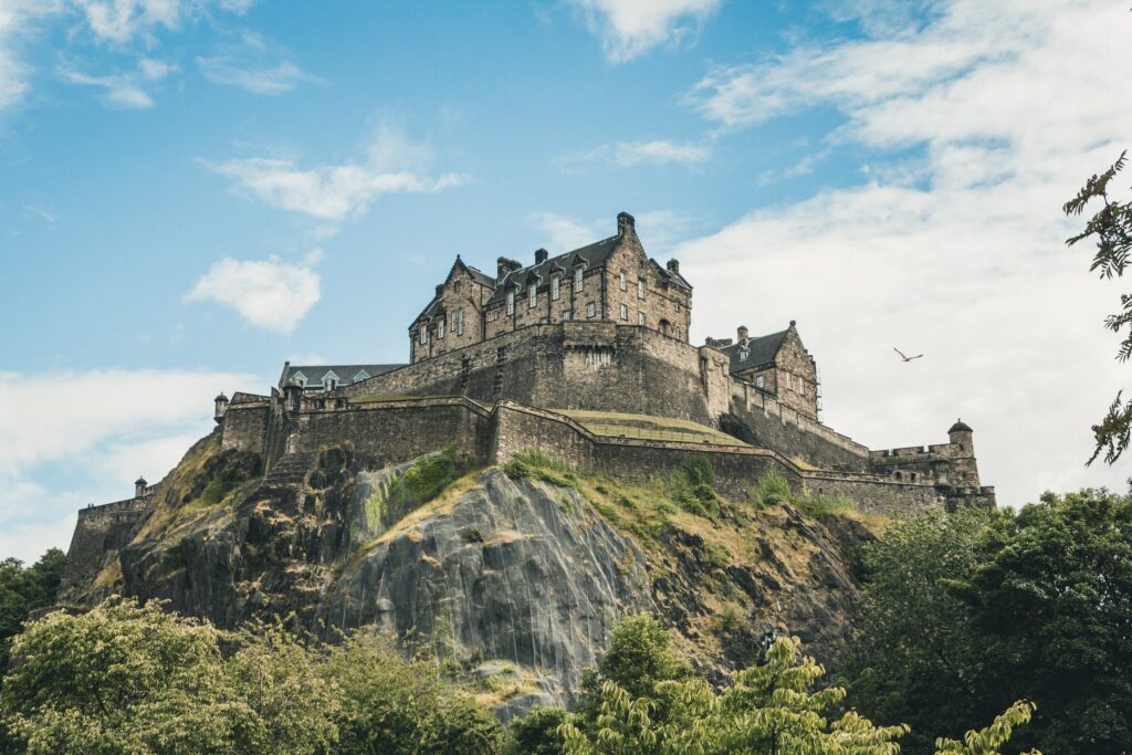A picture of Edinburgh Castle 