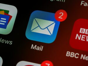 A zoom in picture of the mail app
